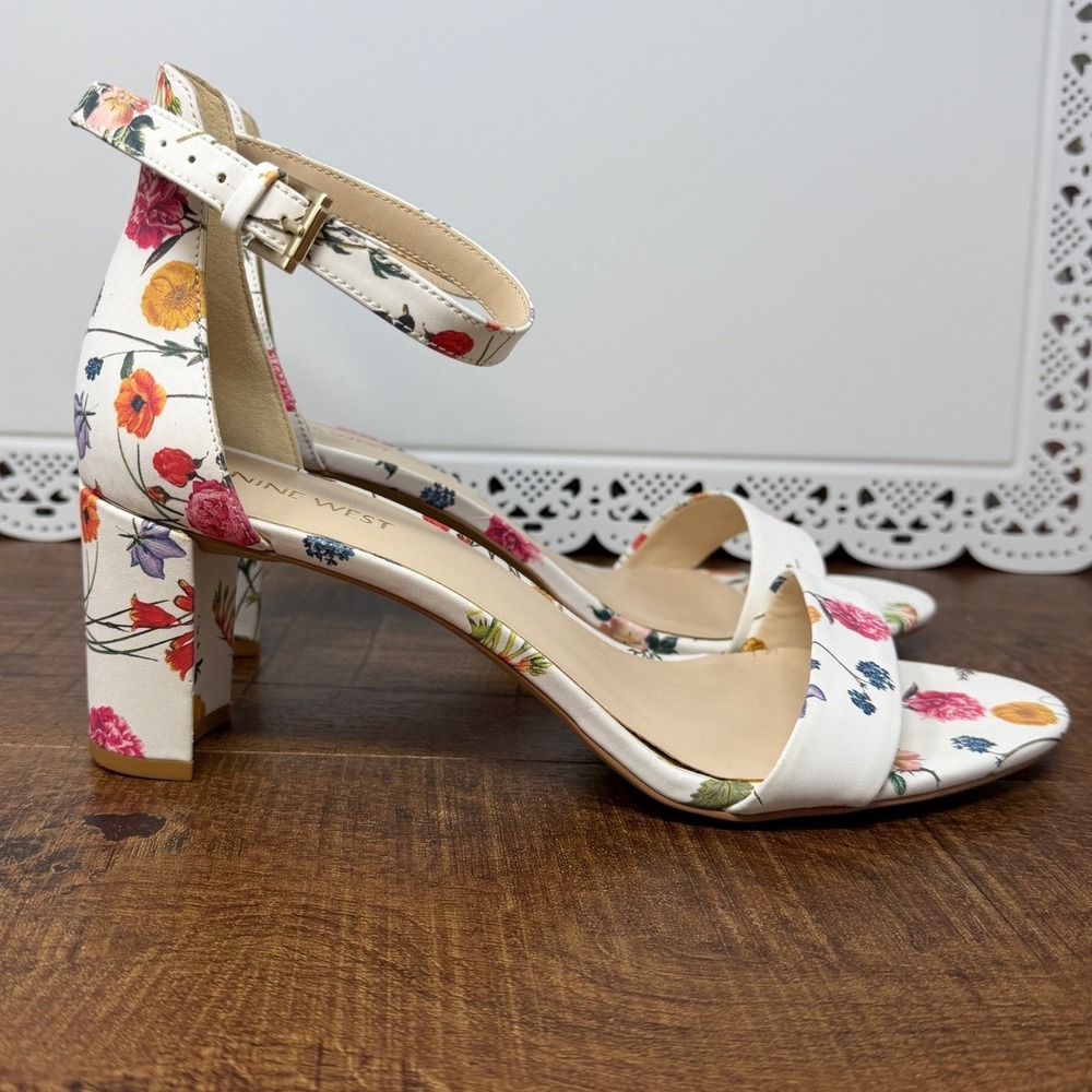 Nine West Pruce Floral Ankle Strap Block Heel Sandals - Size 9.5M